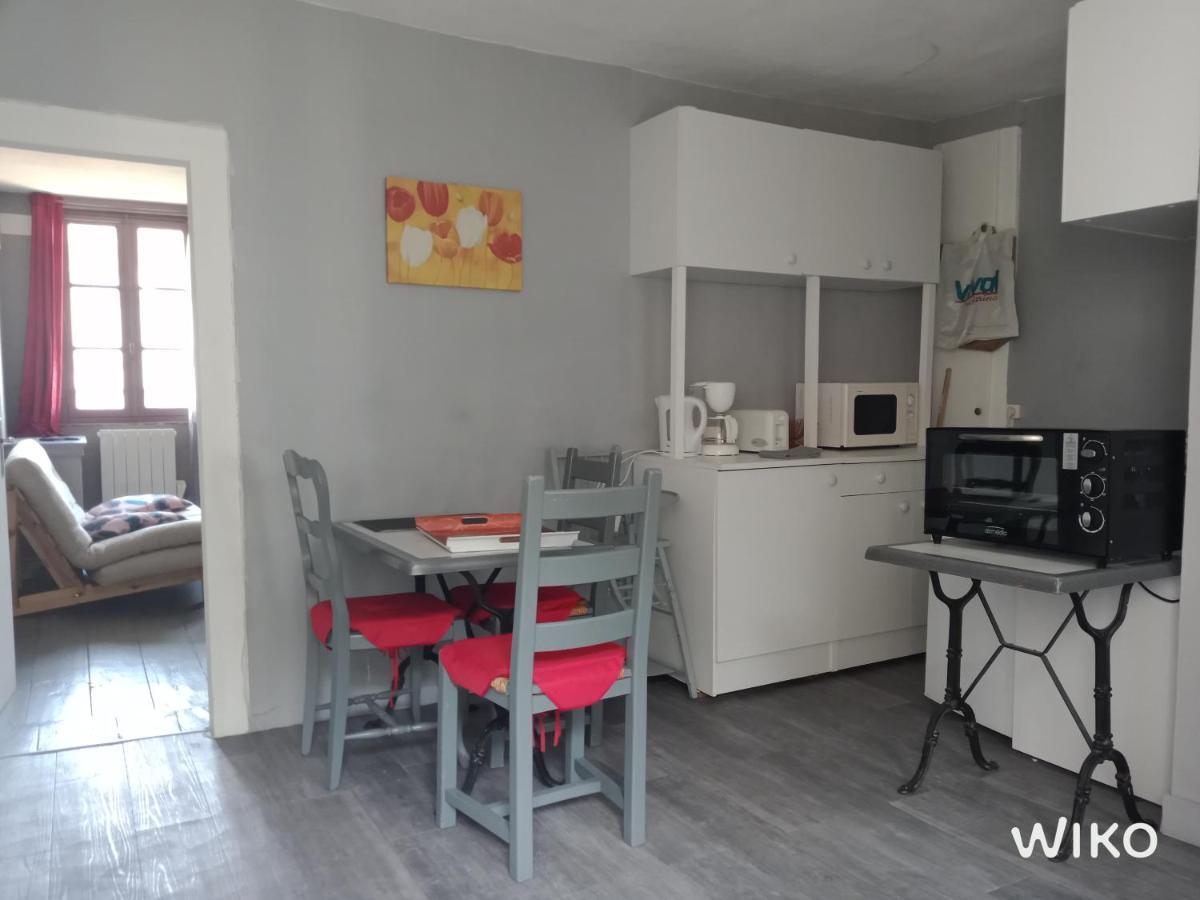 APPARTEMENT CENTRE VILLE avec BALCON -TERRASSE PRIVE Tulle Extérieur photo